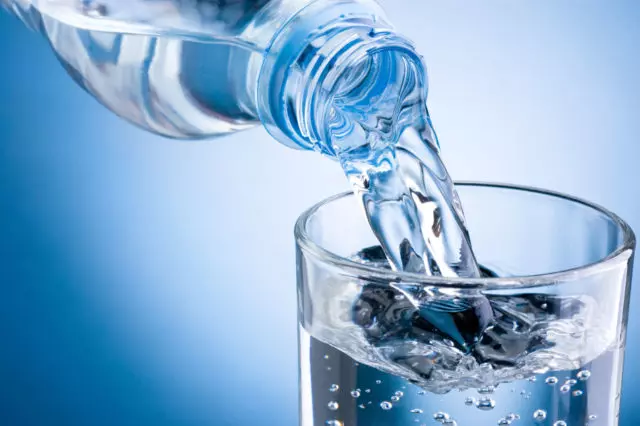 Минеральная вода при подагре и мочекаменной болезни
